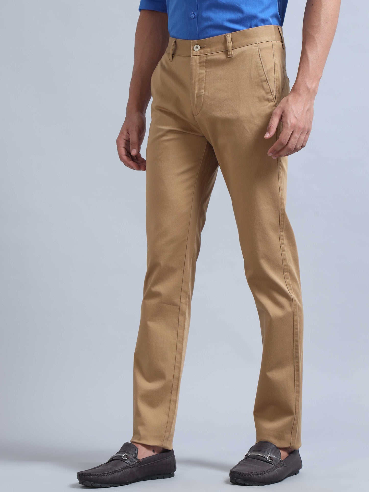 khaki trousers for men